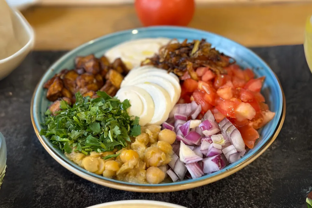 חומוס רמת ישי, חומוס הבוטקה, חומוסיה