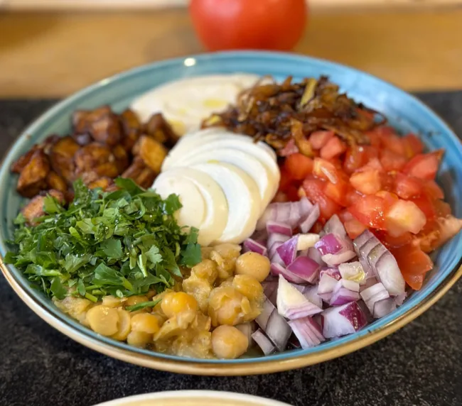 חומוס רמת ישי, חומוס הבוטקה, חומוסיה